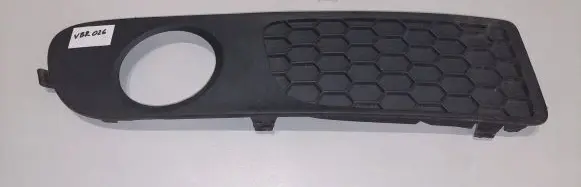 Volvo S80 Front bumper lower grill 30655930