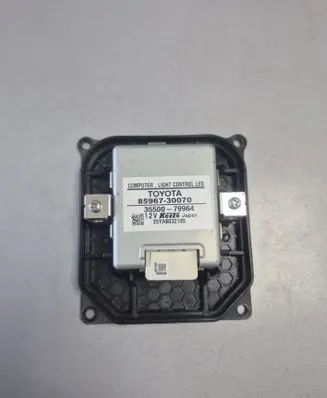 Toyota Prius (XW30) LED ballast control module 8596730070 3550079964