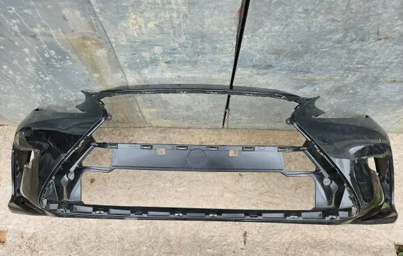 Lexus ES 300h Front bumper 52119-33A30