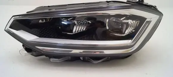Volkswagen Golf Sportsvan Headlight/headlamp