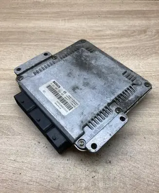 Renault Laguna II Engine control unit/module ECU 8200039569 8200078730 0281001934