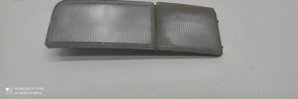 Volkswagen Golf III Front reflector 084411613RF