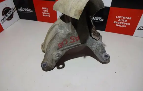 Audi A5 8T 8F Engine mount bracket 8K0199388BN