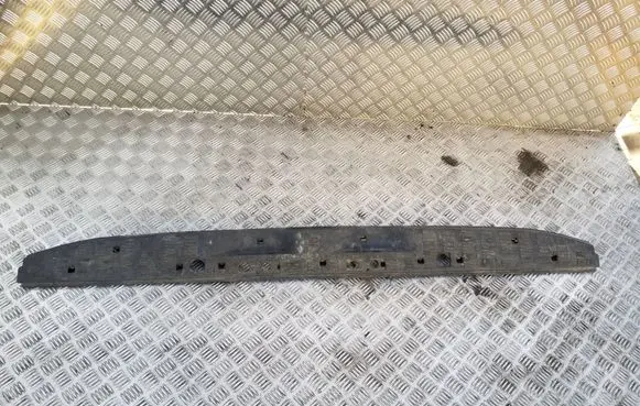 Trunk/boot sill cover protection