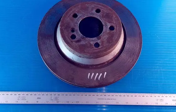 Mercedes-Benz E W211 Rear brake disc