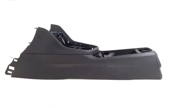 BMW 2 F46 Armrest 9372522