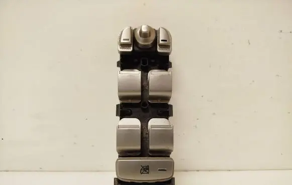 Jaguar XF X250 Electric window control switch 8X2314540AE 03451000