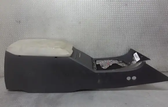 Chrysler 300 - 300C Armrest