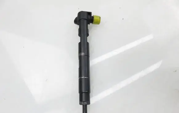 Mercedes-Benz Sprinter W906 Fuel injector 6510700587 EMBR00002D