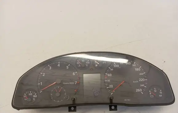 Audi A4 S4 B5 8D Speedometer (instrument cluster) 992650156