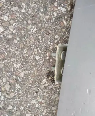 Volvo V50 Tailgate/trunk/boot hinge