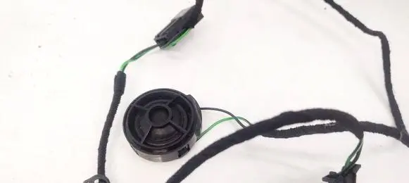 Audi A6 S6 C5 4B Front door speaker 4B0035399D