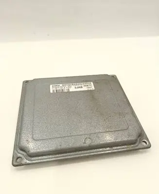 Ford Focus Engine control unit/module 5M5112A650ZB S118934104