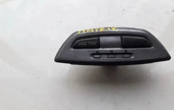 Hyundai Matrix Other switches/knobs/shifts 9452517000 94525-17000