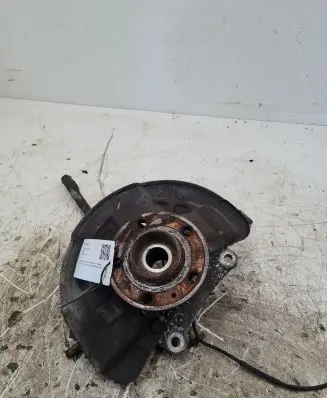 Volvo S60 Front wheel hub