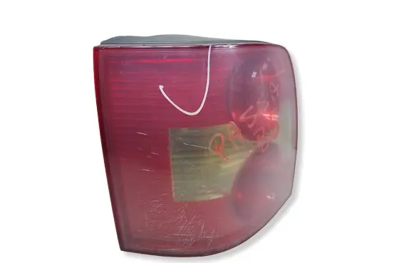 Volkswagen PASSAT B5.5 Rear/tail lights 149115KASACJA 149115