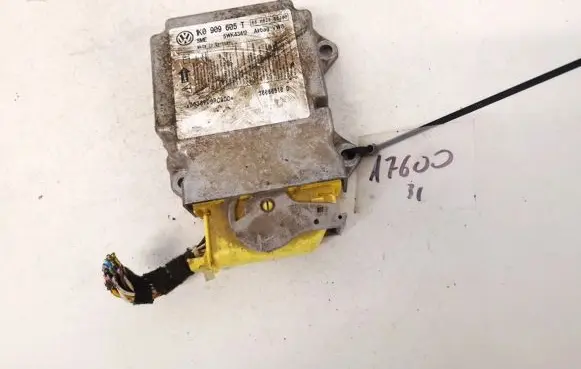 Skoda Octavia Mk2 (1Z) Airbag control unit/module 1k0909605t 5wk43412