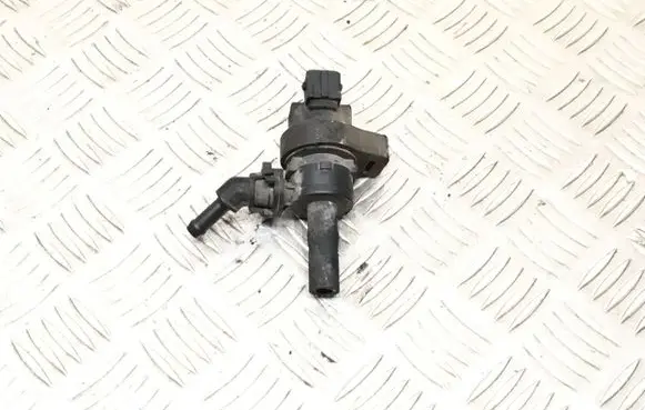 Vacuum valve