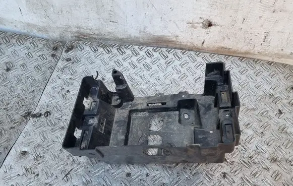 Opel Meriva B Battery box tray 13312806