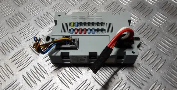 Land Rover Range Rover Velar Fuse module CPLA14Q073AA