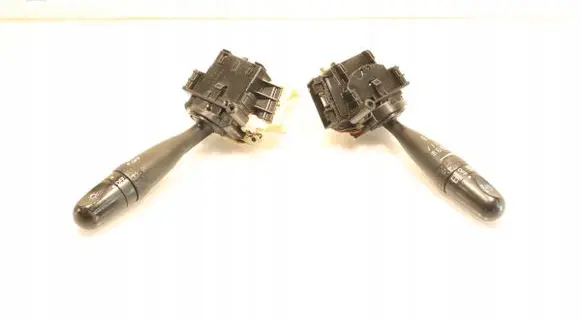 Toyota Corolla Verso E121 Light switch