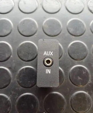 BMW 3 E90 E91 AUX in-socket connector 61316930561