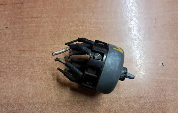 Mercedes-Benz 190 230 W110 W111 Headlight wiper switch 8431