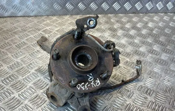 Lexus RX 300 Front wheel hub spindle knuckle