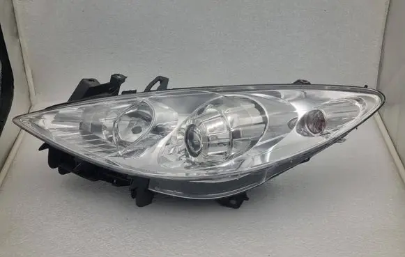 Peugeot 307 Headlight/headlamp 085501137L