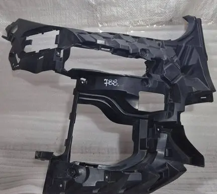 BMW X5M G05 F95 Front bumper mounting bracket