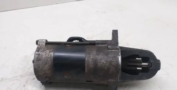 Subaru Outback Starter motor M002T89076 23300AA621
