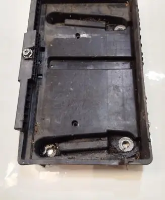 Mercedes-Benz C W205 Battery box tray A2056200118