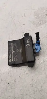 Volkswagen PASSAT B6 Gateway control module 3C0907530E 3C0907951