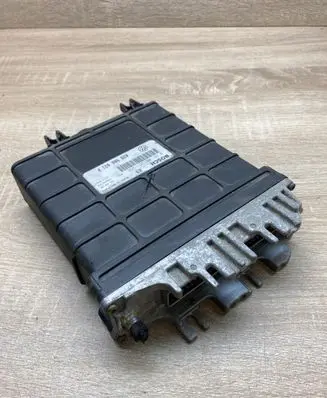 Ford Galaxy Engine control unit/module ECU 028906021P 0281001251