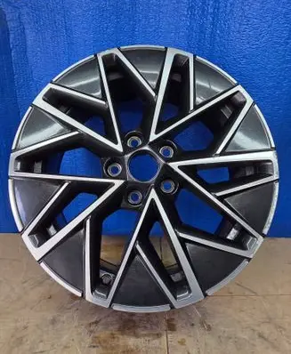 Skoda Octavia Mk4 R17 alloy rim 5E3601025C 5E3601025