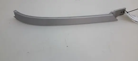 Under headlight/headlamp trim