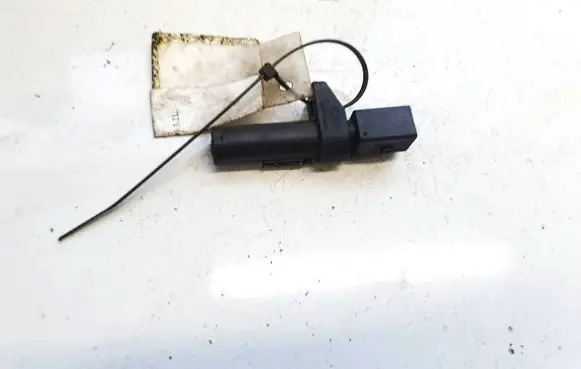 Mercedes-Benz E W211 Crankshaft position sensor 0031532828