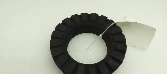 Volvo XC60 Rear coil spring rubber mount 6G915599BAA