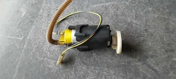 Audi A6 Allroad C5 In-tank fuel pump 81397019