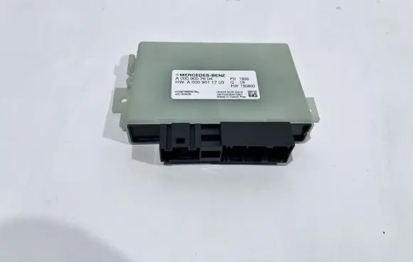 Mercedes-Benz A W177 Reducing agents exhaust control unit A0009007604