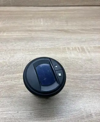 Renault Espace IV Interior fan control switch 8200367335 21000167A