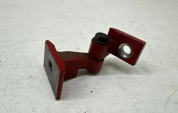 BMW 3 G20 G21 Front door lower hinge 