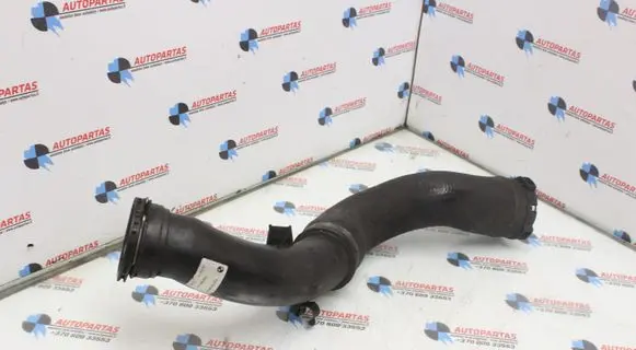 BMW 1 F20 F21 Intercooler hose/pipe 7597587