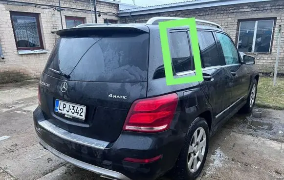 Mercedes-Benz GLK (X204) Rear side window A2046703054 2046703054