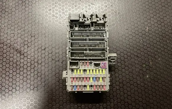 Honda CR-V Fuse module SWAG620