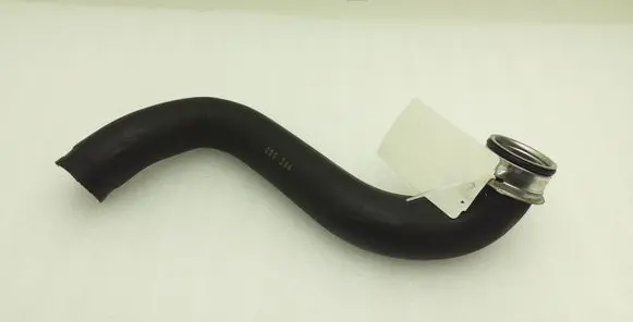 Mercedes-Benz CLS C219 Engine coolant pipe/hose A2115010682