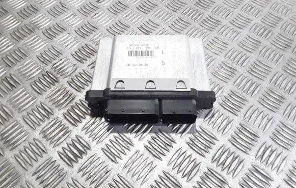 Audi A3 S3 8V Engine control unit/module 04E907309BH 0261S12609 04E906027HB