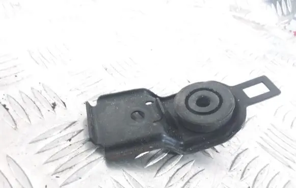 Subaru Legacy Radiator support slam panel bracket 