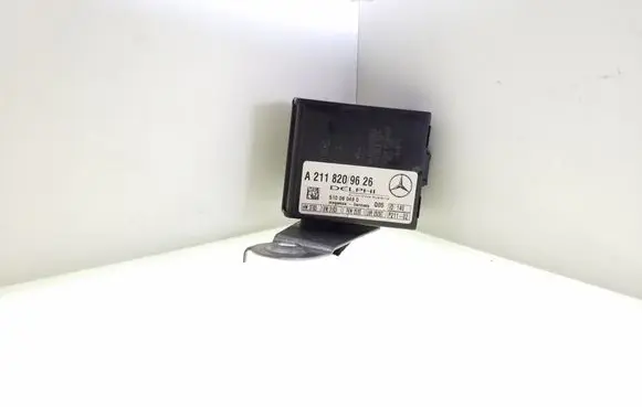 Mercedes-Benz E W211 Alarm control unit/module A2118209626