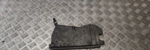 Mercedes-Benz CLS C218 X218 Fuse box cover A2125400082